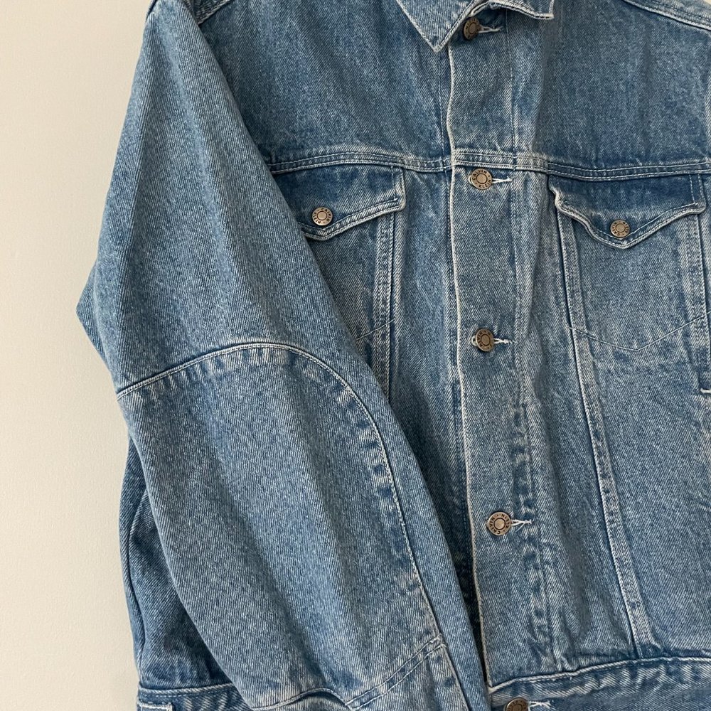 Calvin Klein Women Denim Jean Jacket - Size Medium - Picture 2 of 3